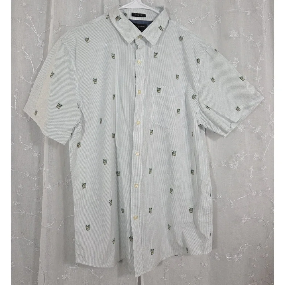 Banana Republic Slim Fit Short sleeve Button Shirt Stripes Succulent Plant L‎